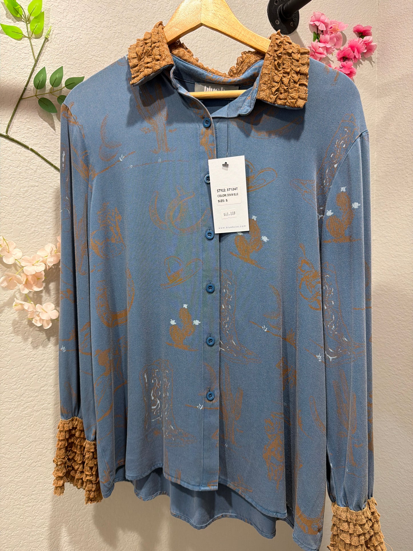Western Printed Ruffle Cuff Shirt: DENIM BLUE