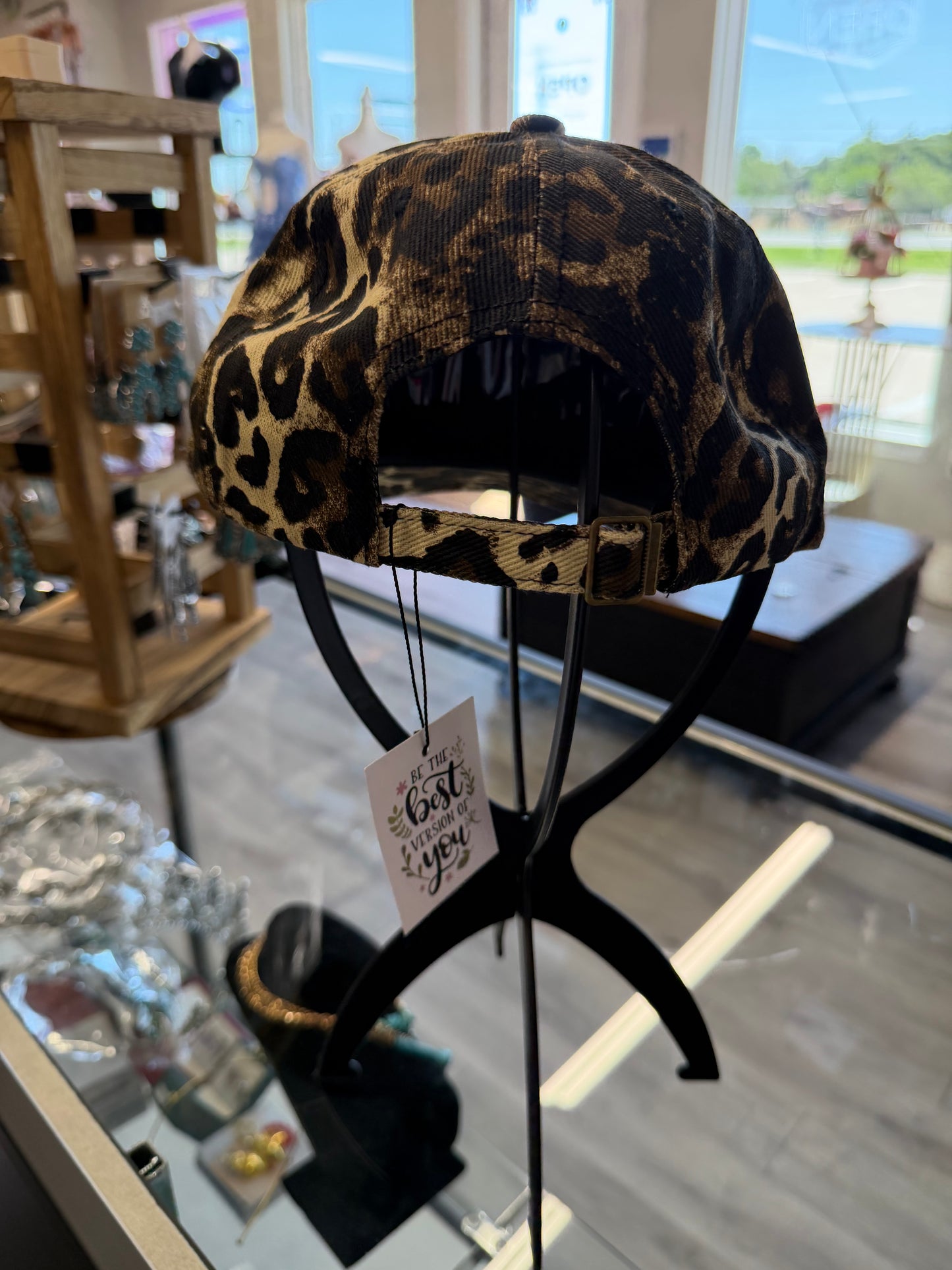 Leopard mama cap 