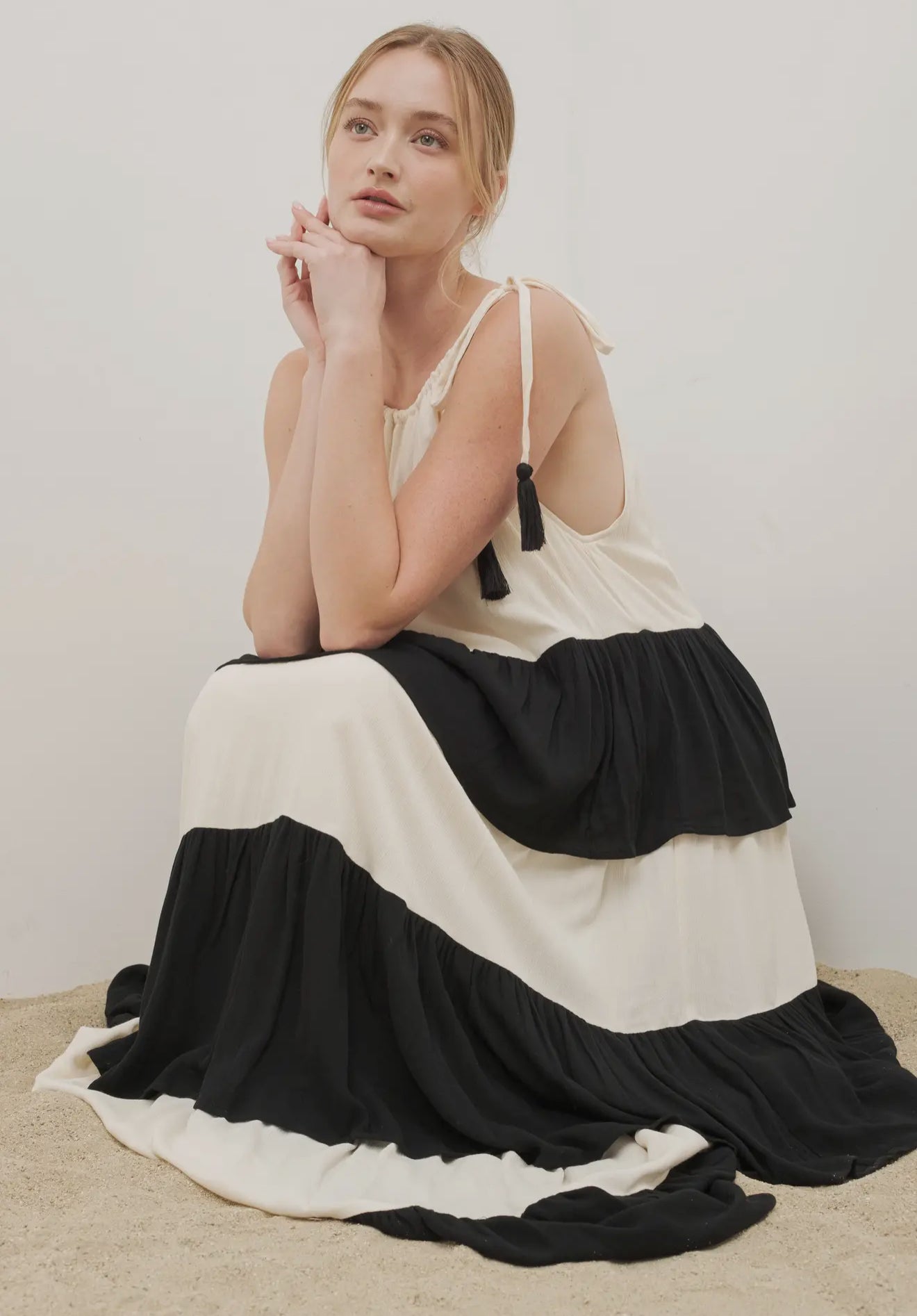 Aaron & Amber
Color Blocked Tier Maxi Dress