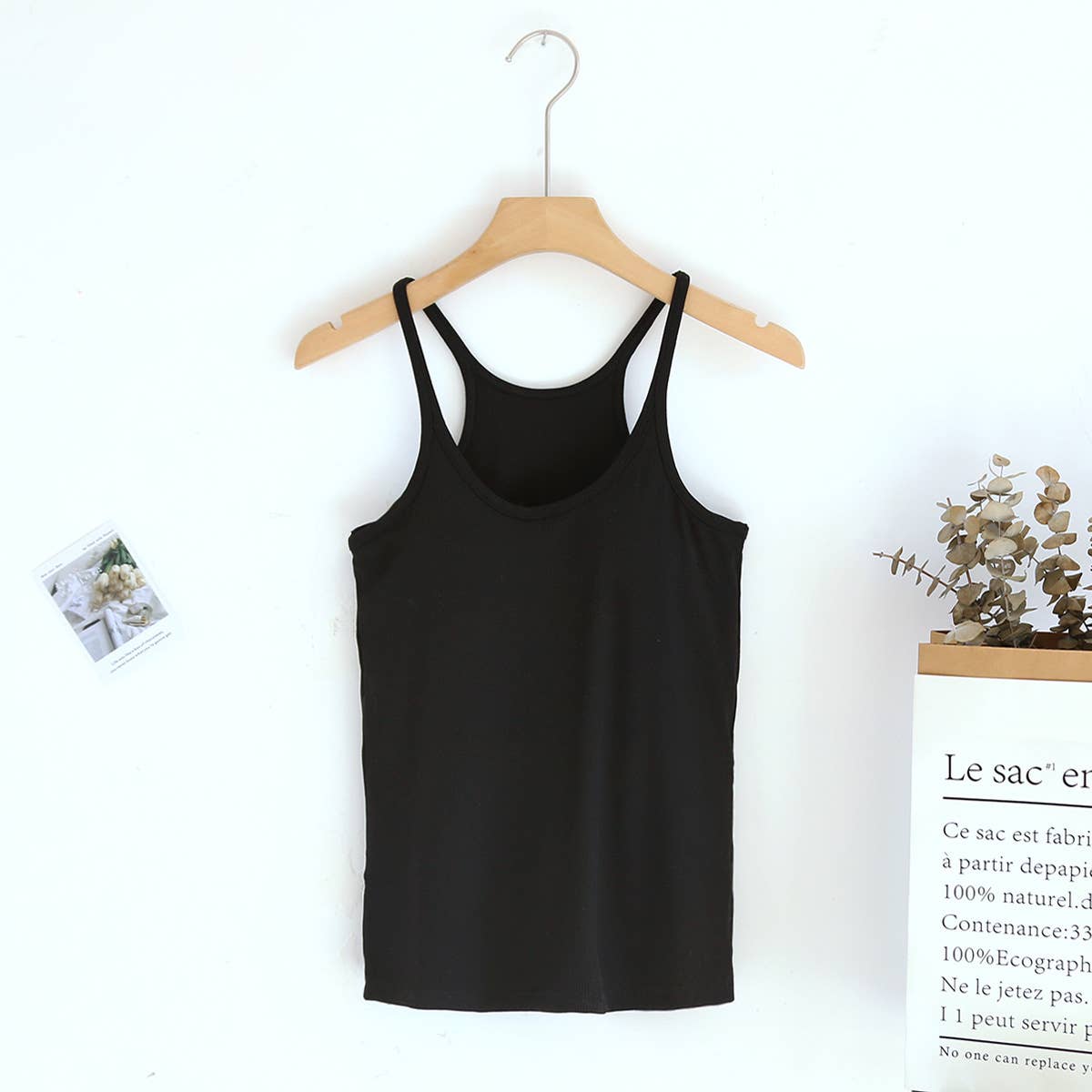 Regular athletic Spoon U-neck built-in bra rib tank top: Black