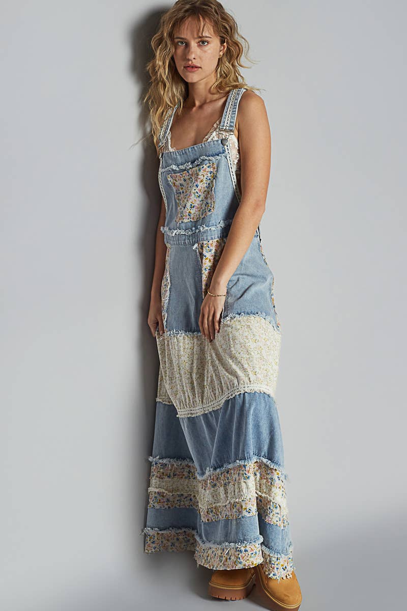 Vintage Washed Front Pocket Floral Contrast Dress: DENIM