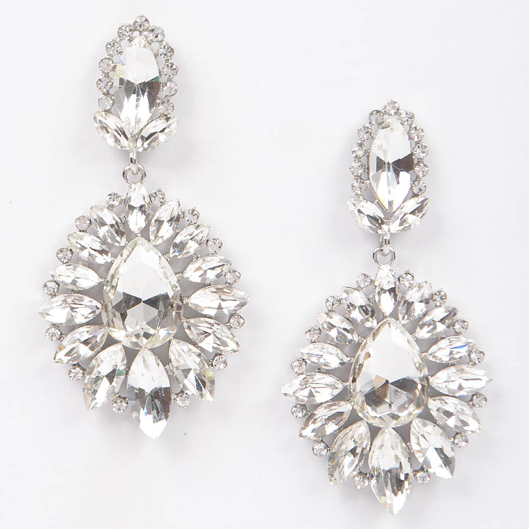 Rhinestone Dangle Earring: Silver