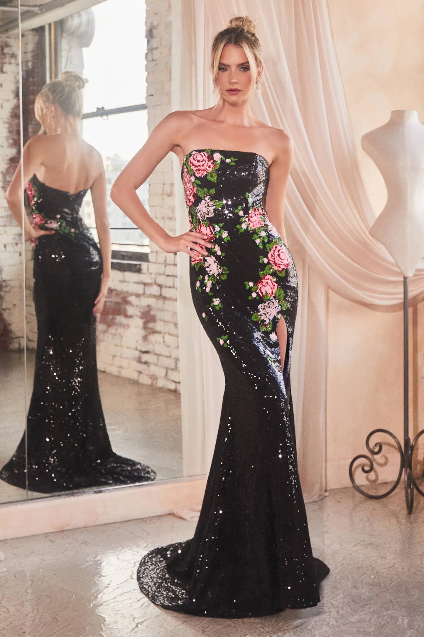 STRAPLESS FLORAL PATTERNED SEQUIN DRESS: Black / 6