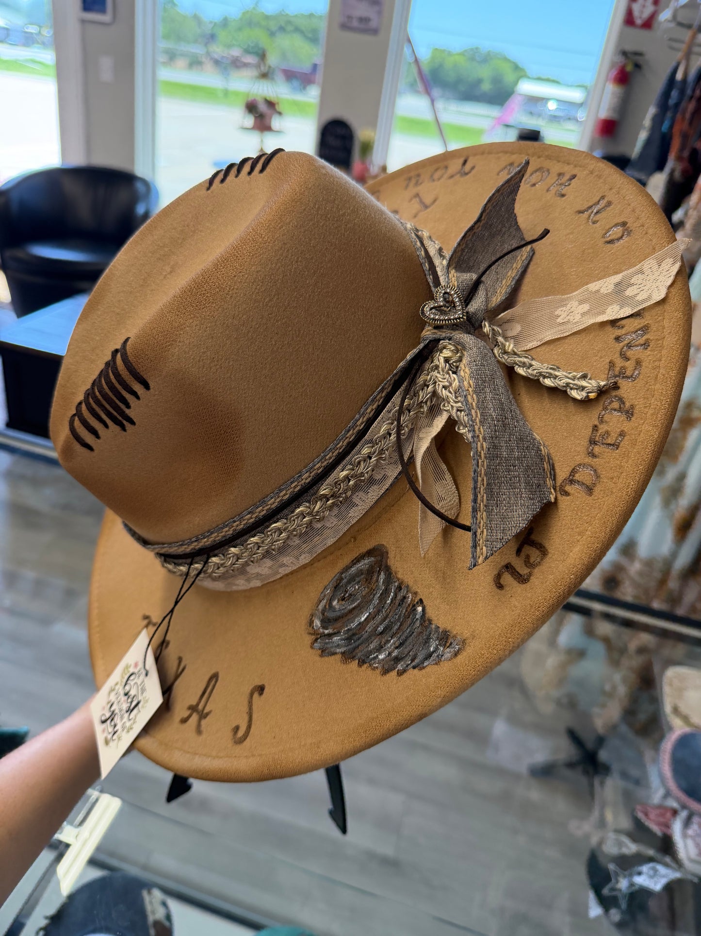 Brown custom Texas hat ￼
