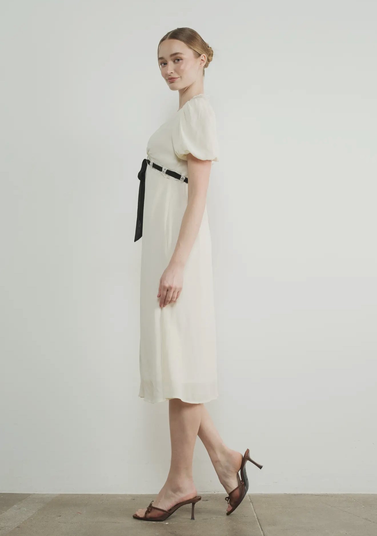 V Neck Lace Insert Midi Dress
with Bow