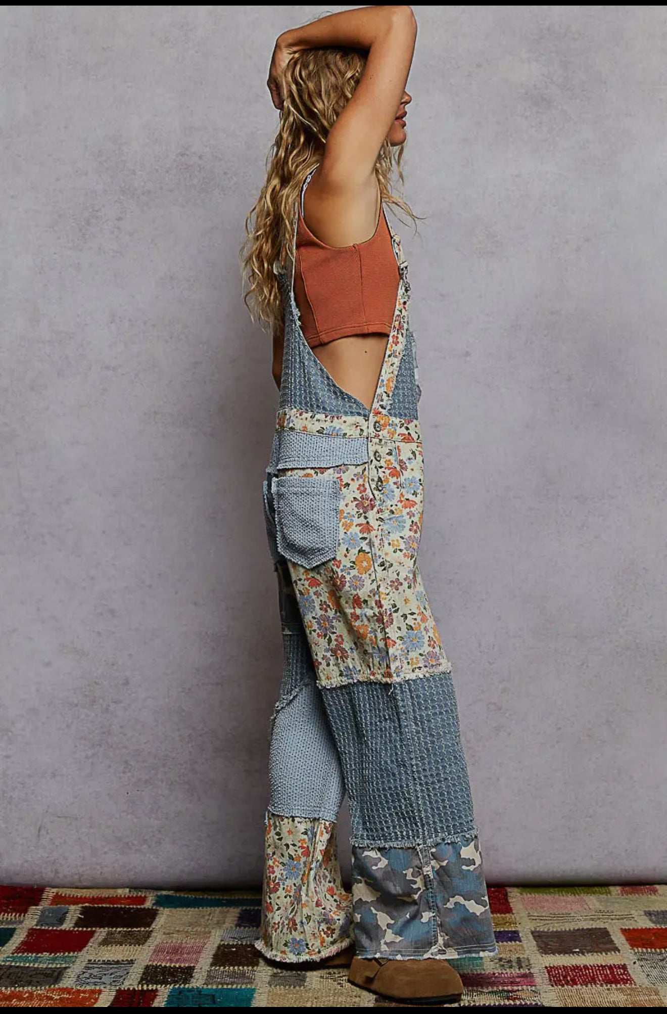 Floral Print Frayed Edge
Twill Woven Overalls