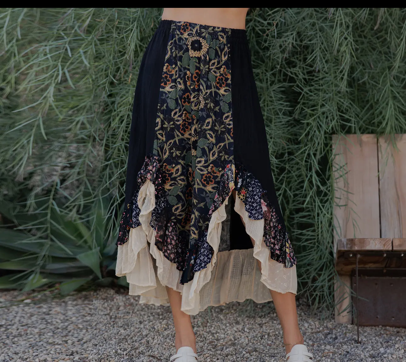 Bohoemia Mid-Length Skirt with Rayon
Print