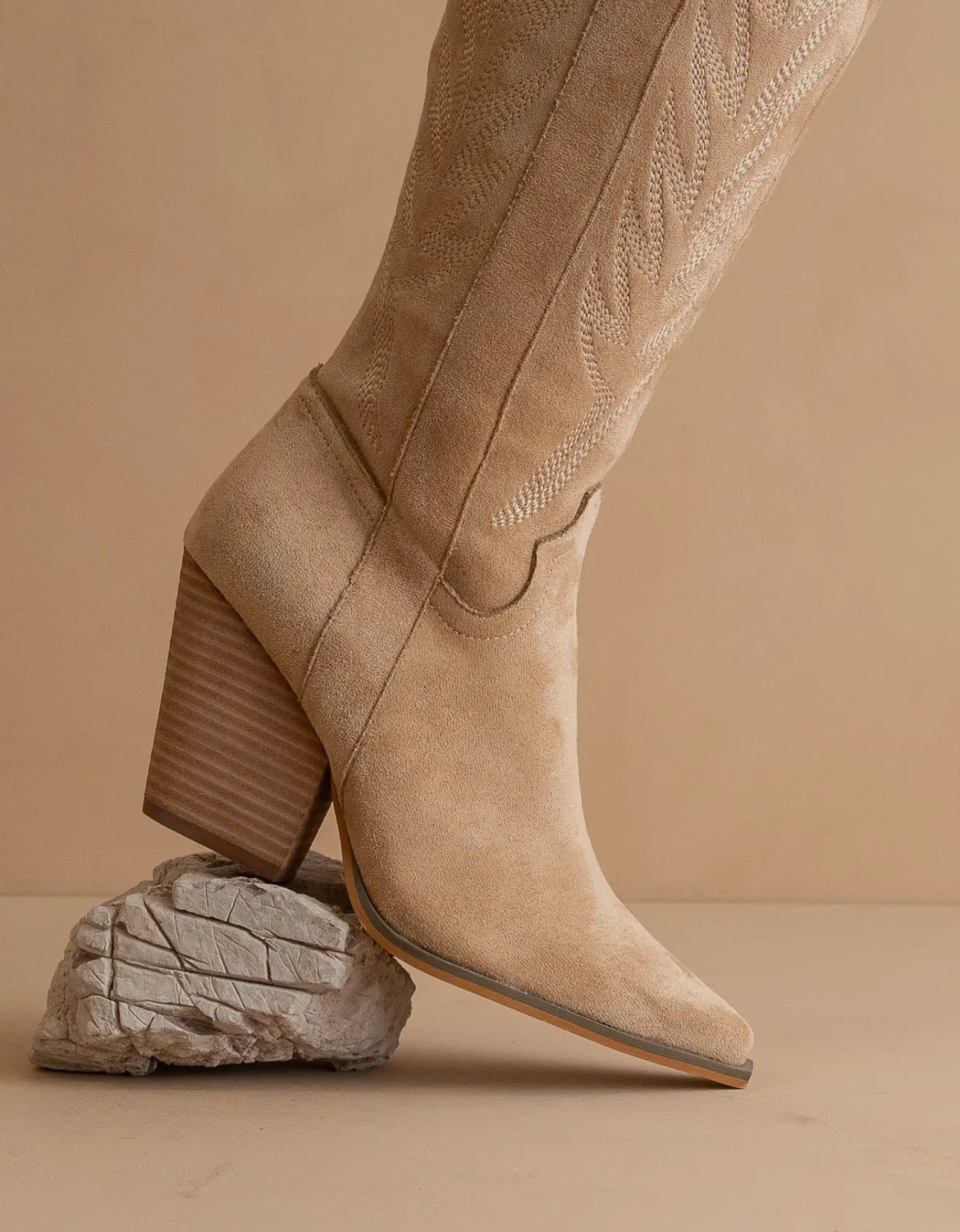 The Bronco Almond, black and  off white | Knee High Cowboy
Western Boots