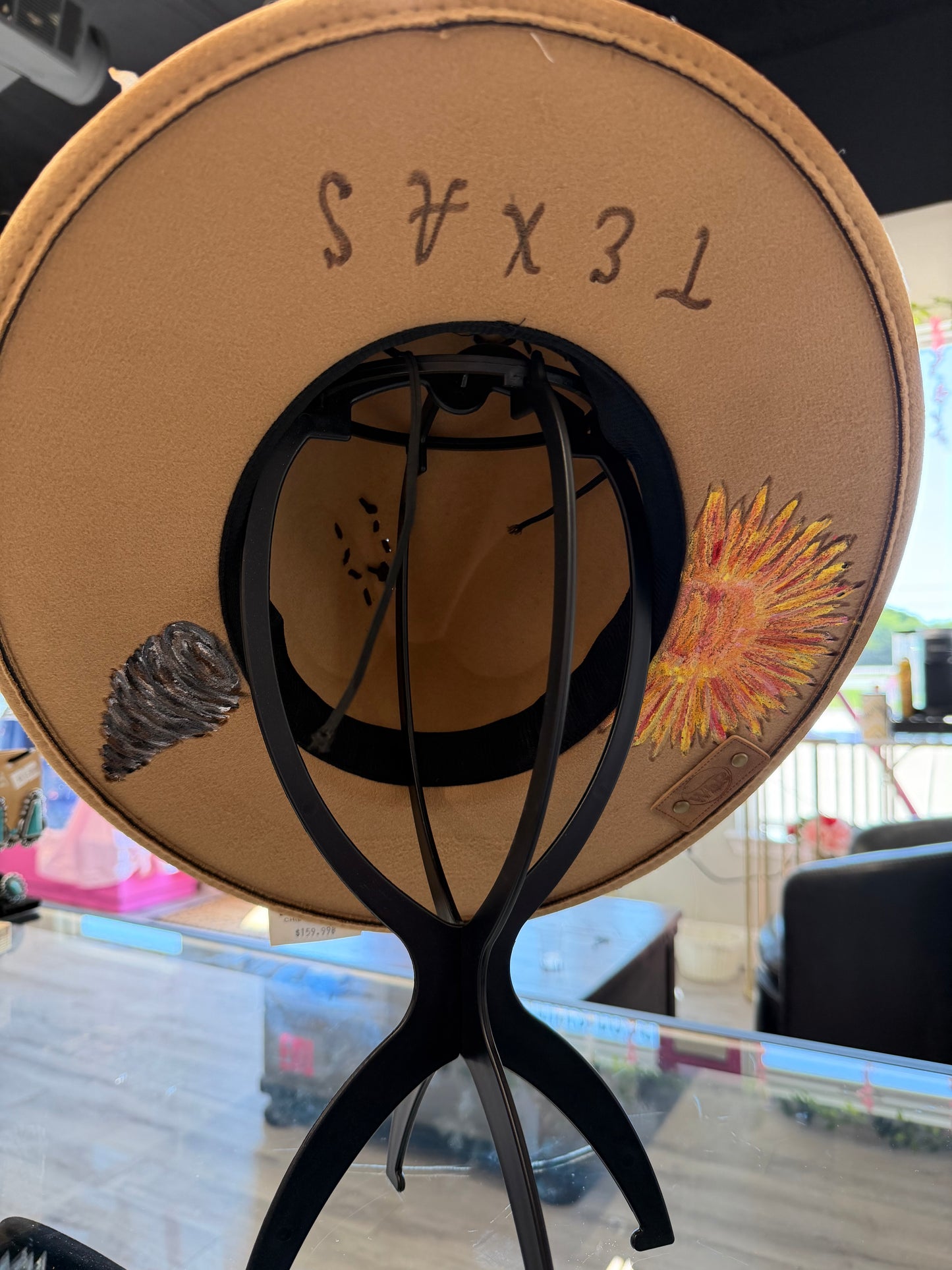 Brown custom Texas hat ￼