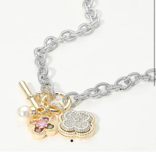 14K Gold Plated Two Tone Cz Stone Paved Quatrefoil Pearl Charm Pendant Necklace