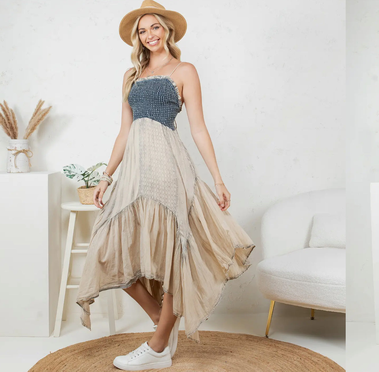 Handkerchief Hem Mid-Length
Dress with Patches New