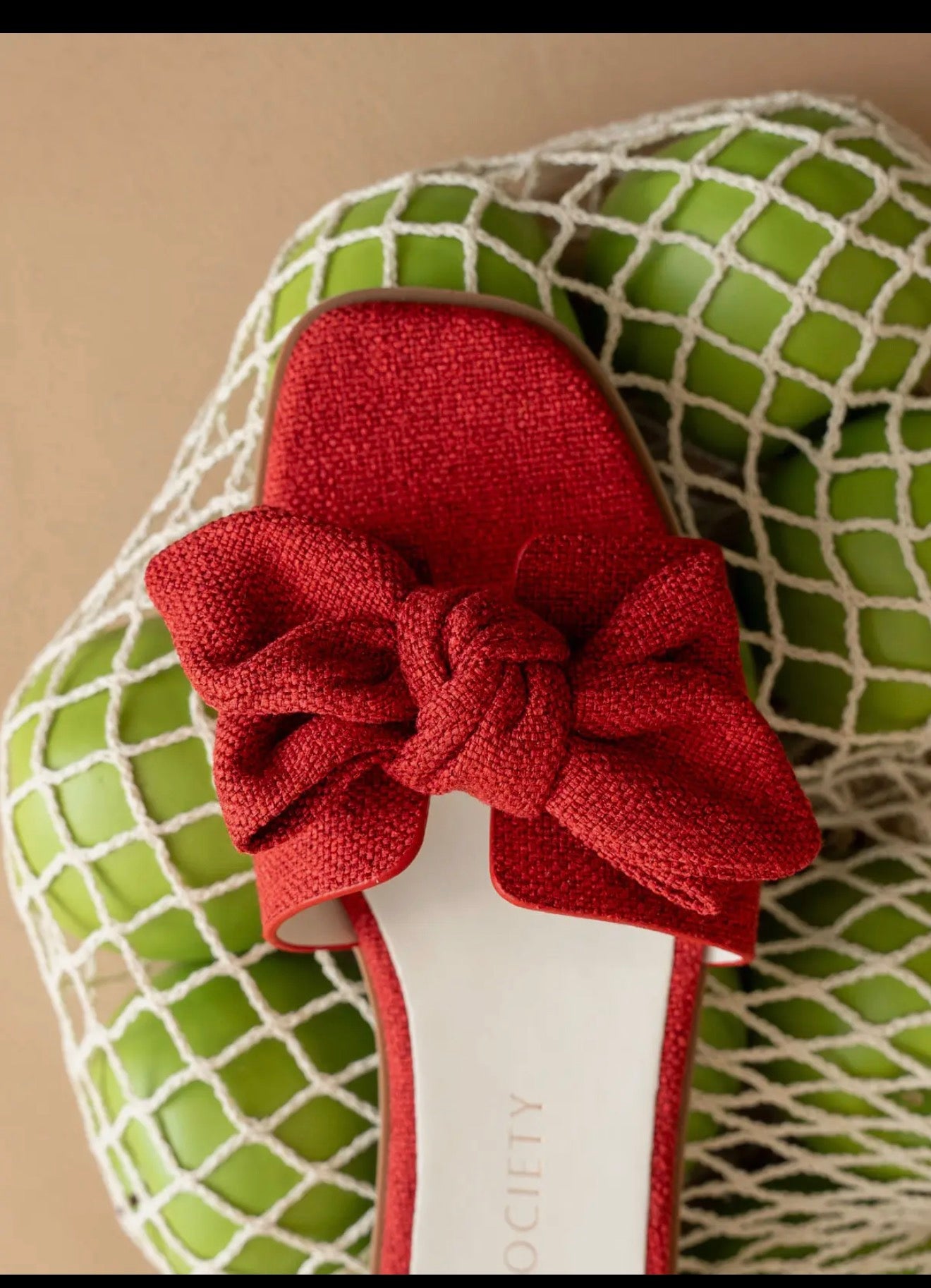 The Ginny | Cherry Textured Bow Slide