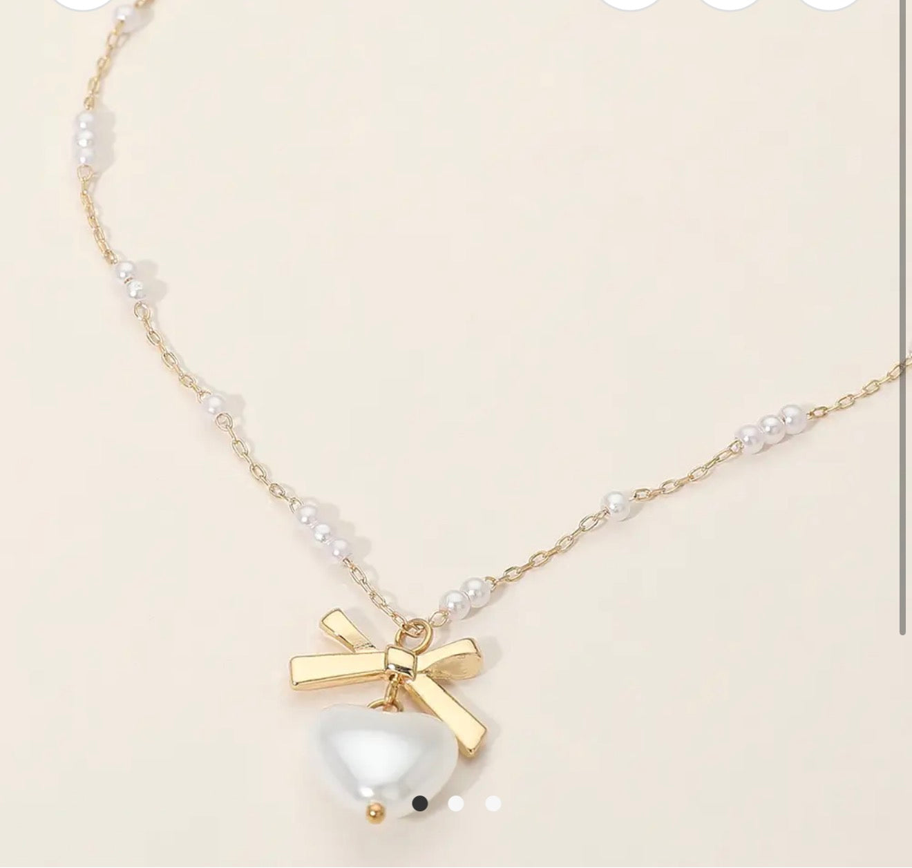 Bow Pearl Heart Pendant Pearl Bead
Station Necklace