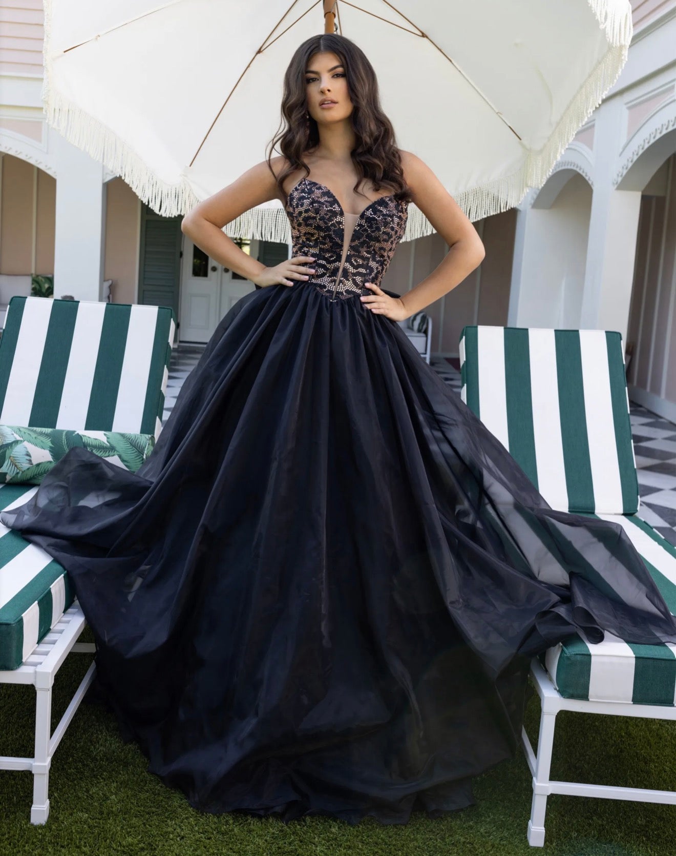 Rachel Allan prom dress