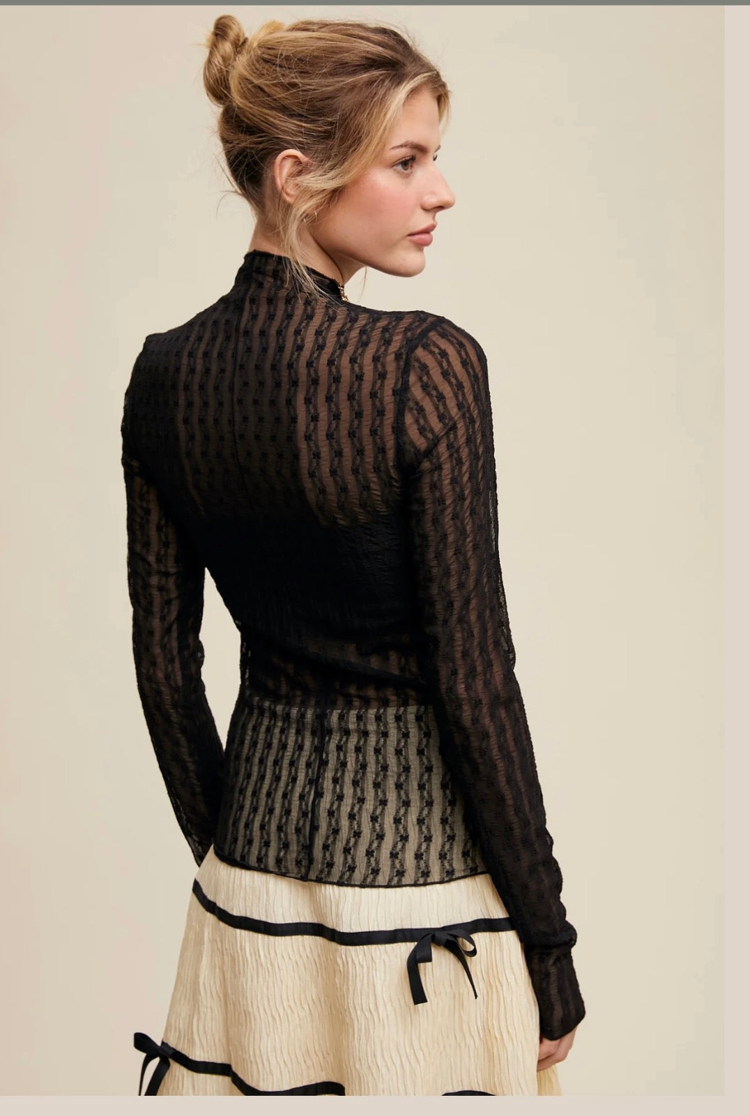 SHEER TEXTURED LACE LONG-SLEEVE TOP BLACK