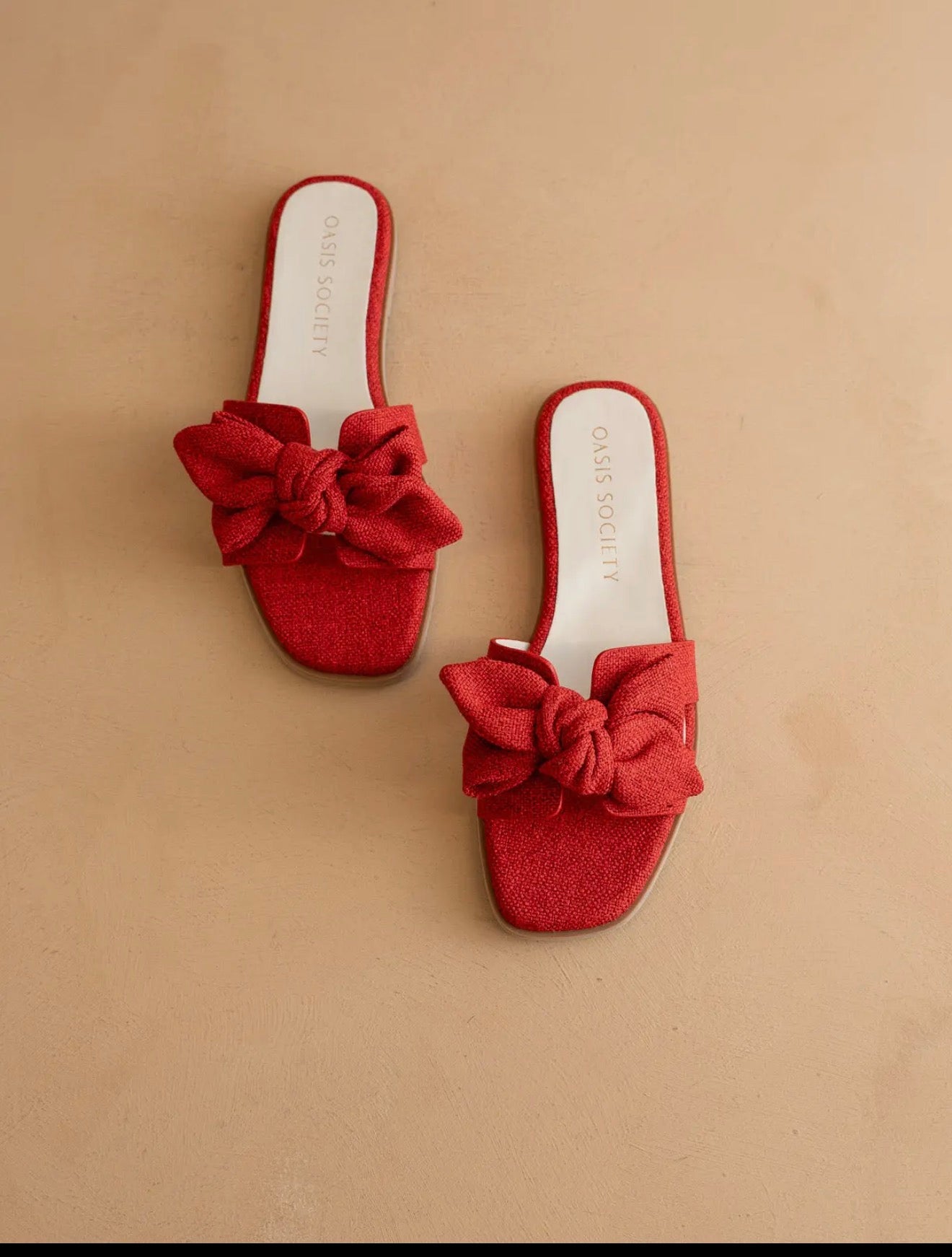 The Ginny | Cherry Textured Bow Slide