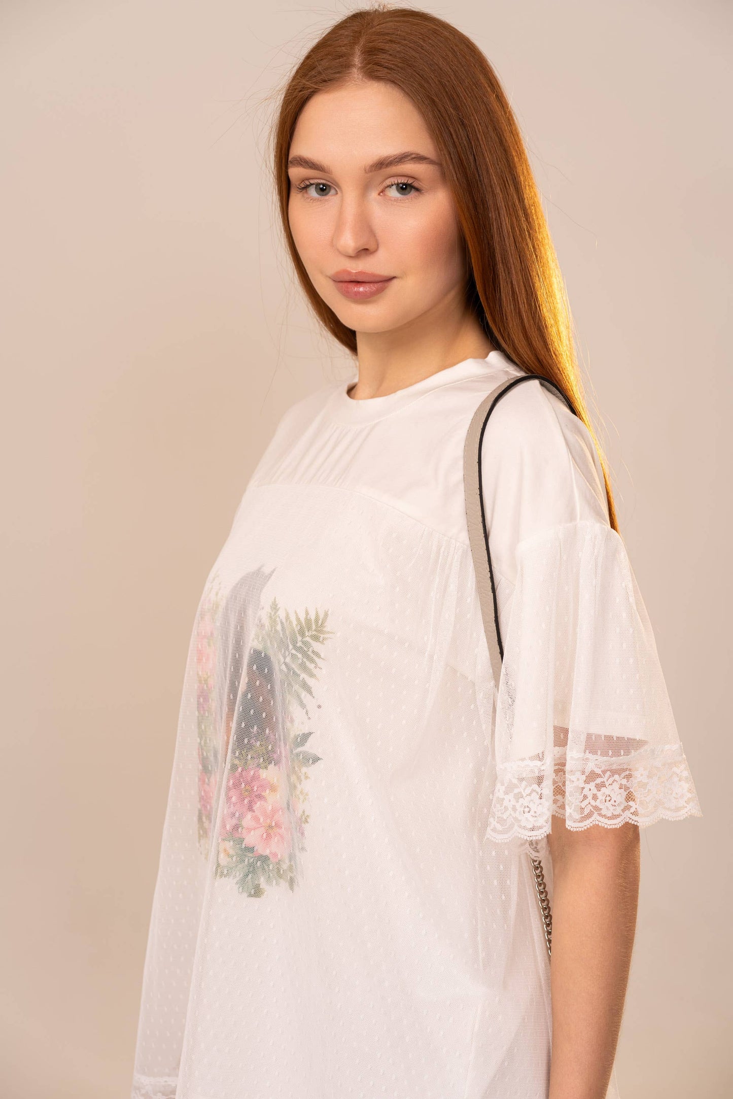 Horse Print Mesh Lace Trim T-Shirt: OFF WHITE