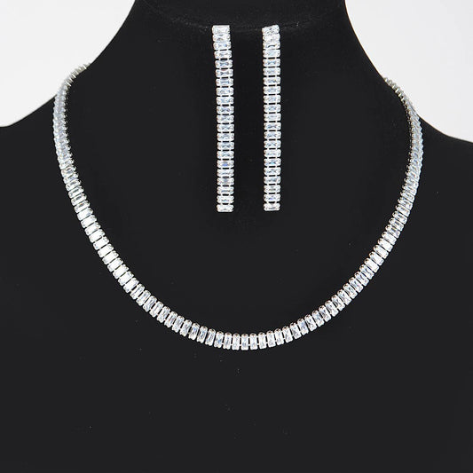 Stone Necklace Set: CLSL